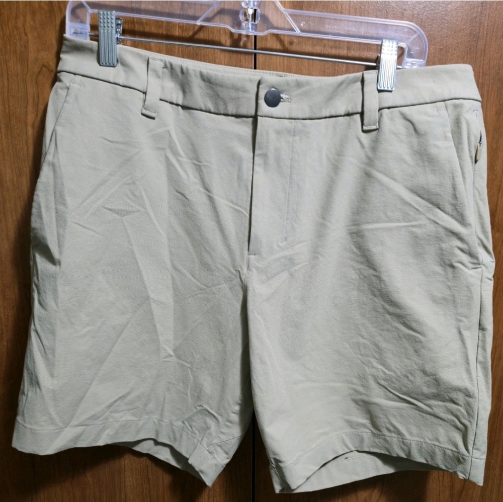 Lululemon Commission Men's Shorts